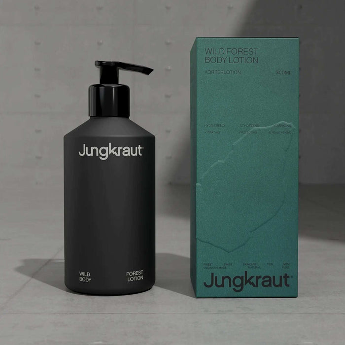 Jungkraut Bodylotion für Männer in nachhaltiger Aluminiumflasche mit Haskap-Beere und feuchtigkeitsspendender Formel