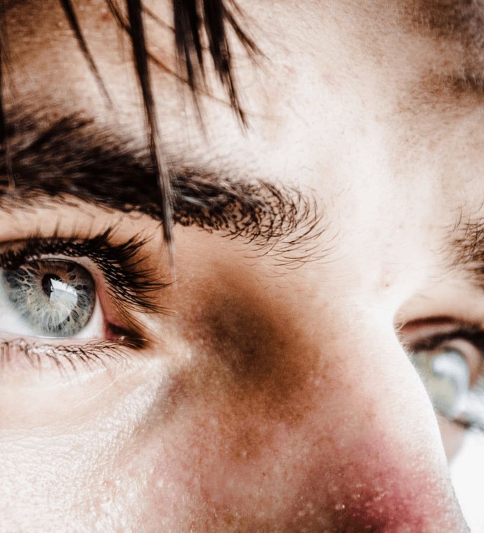 Hyaluronsäure Wirkung erklärt mit Molekülgrößen und Hautpflegeprodukten von Jungkraut