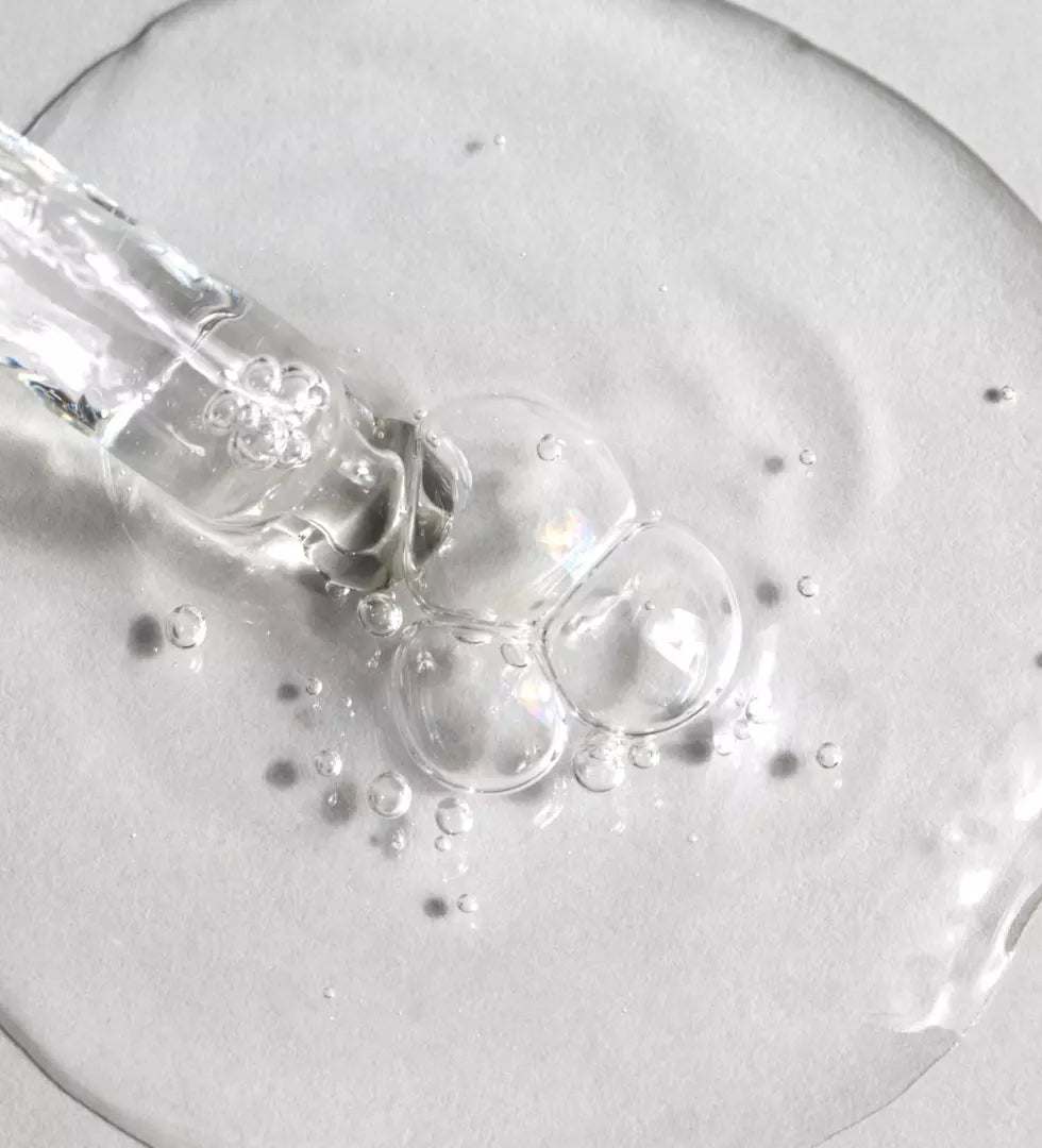 Alkohol in Kosmetikprodukten: Unterschiede, Wirkung und Verwendung in Männerpflege